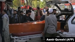 В августе 2021 года у аэропорта Кабула (Афганистан) смертник совершил взрыв, в результате которого погибли десятки людей. Ответственность за нападение взяла на себя группировка «Исламское государство-Хорасан».