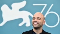 Роберто Савиано.