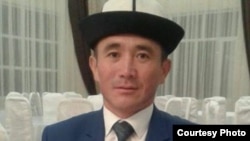 Максат Курманалиев.