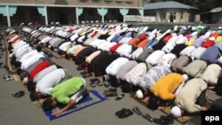 Бишкектеги мечит, 24-июль, 2009-жыл