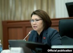 Алтынай Өмүрбекова.