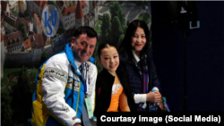 Падишахан и Элизабет с канадским тренером Брайаном Орсер