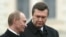 Putin and Yanukovych meeting in Kyiv in October 2004
