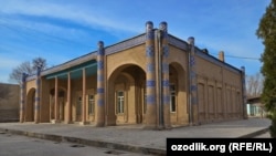 Так выглядел дворец-дача хивинских ханов «Нуруллабай» в 80-х годах прошлого века.  