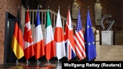 Застосування Росією балістичної ракети середньої дальності 21 листопада є «ще одним доказом її мерзотної та спрямованої на ескалацію поведінки», кажуть у G7