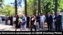 делегација на СДСМ предводена од Методија Куновски оддаде почит на рускиот конзул Александар А. Ростковски