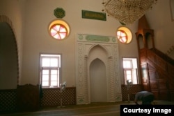 Для Хирано изучение языка – один из способов познания культуры крымских татар. Фото сделано Такаши в Крыму в 2010 году