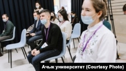 Чарада катнашучылар