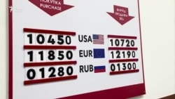 Қурби доллар поин шуд, нарх дар бозорҳо тағйир меёбад?