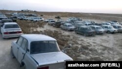 Türkmenistanyň we Gazagystanyň özara serhedindäki "Temir Baba" serhet geçelgesi