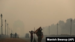 د نوې ډيلي یوه څنډه