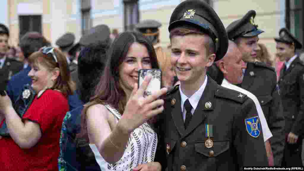 Селфі радісної миті на пам'ять