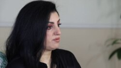 لیلا، هغه ارایشګره چې د طالبانو لخوا له کار منع شوې، اوس په امریکا کې څنګه ژوند کوي؟
