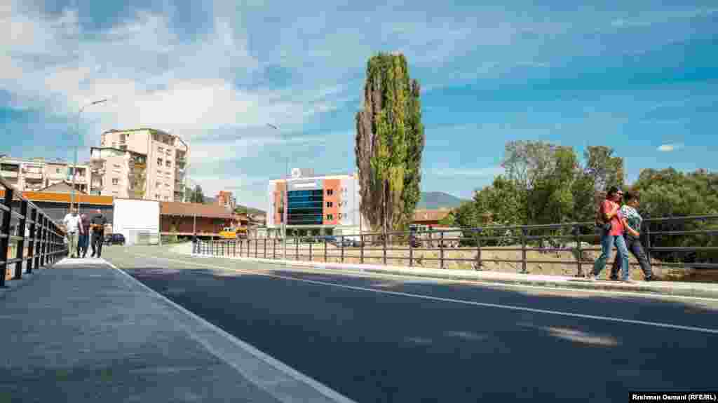 Bashkimi Evropian insiston se për projekte të tilla duhet të merren parasysh kërkesat e komunitetit lokal.