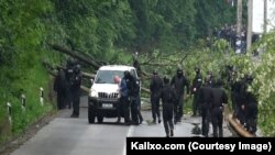 Kosovska policija hapsi ruskog pripadnika UNMIK-a koji se nalazio na barikadi