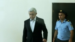 Երրորդ նախագահն ու դուստրերը դատարանում պետք է ապացուցեն իրենց ունեցվածքի օրինականությունը