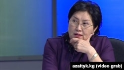 Чолпон Жакупова 