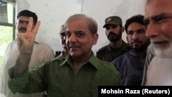 دا د پاکستان د نوي ټاکل شوي وزیراعظم شهباز شريف د ۲۰۱۸ز کال عکس دی.