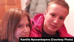 Kiril Nisanbajev i njegova sestra Kamila