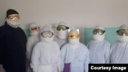 Кыргызстандык дарыгерлер. 