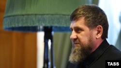 რუსეთის სახელმწიფო მედიის ცნობით, 7 მაისს რამზან კადიროვი პრეზიდენტ ვლადიმირ პუტინს შეხვდა.