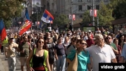 Protest u Beogradu 8. septembru kao reakcija na postupanje policije na antivladinom skupu u Novom Sadu tri dana ranije. 
