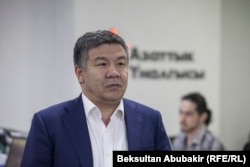 Алмамбет Шыкмаматов.