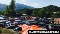 ამბროლაურის ბაზარი