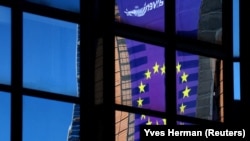 Бельгійський уряд побоюється, що він буде відповідальним за будь-які юридичні та фінансові претензії, подані Росією, і закликає всі країни ЄС гарантувати позику