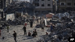 ساختمان های ویران شده در غزه