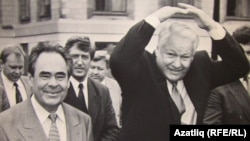 Ельцин Казанда, архив фотосы
