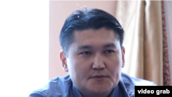 Адил Турдукулов.