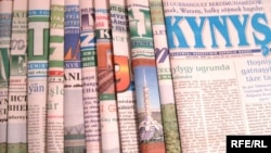 Türkmen gazetleri. Illýustrasiýa suraty.