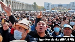 Ала-Тоо аянтындагы митинг. 2020-жыл, октябрь.