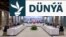 Türkiýäniň daşary işler ministri Hakan Fidan (O), Russiýanyň wekiliýeti (S) we Ukrainanyň delegasiýasy (Ç) Türkiýede Ukraina-Russiýa parahatçylyk gepleşikleriniň ýygnagyna gatnaşýar.
