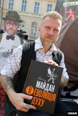 Антон Мухарский