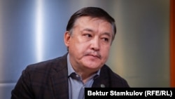 Ахматбек Келдибеков.