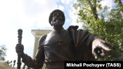 Мәскәүдә куелган һәйкәл