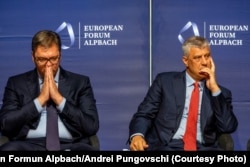 Predsednici Srbije i Kosova, Aleksandar Vučić i Hašim Tači, tokom foruma u Alpbahu