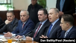 Премьер-министр Нетаняху өкмөт жыйынында. 25-декабрь, 2016-жыл.