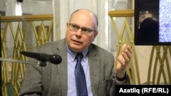 Юлай Шамилоглы