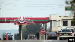 საკონტროლო-გამშვები პუნქტი ტირასპოლის შესასვლელთან 