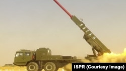 پاکستان د مې پر ۱۰مه پر هند د "فتح ميزايل" بريدونه وکړل.