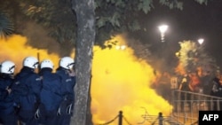 Demonstracije u Podgorici nakon odluke crnogorske vlade da prizna nezavisnost Kosova, 13. oktobar 2008.