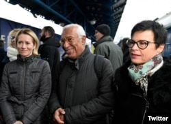 Зліва направо: верховна представниця ЄС із закордонних справ Кая Каллас, президент Європейської Ради Антоніу Кошта та єврокомісарка з питань розширення Марта Кос. Київ, Україна. 1 грудня 2024 року