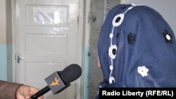 ډاکتره صفیه د ازادي راډیو د خبریال حبیب‌الرحمن تأثیر پوښتنې ځوابوي