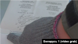 Кадар сюжэту ў тэлевізіі пра затрыманьне польскага грамадзяніна Гжэгажа Гавэла