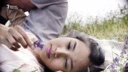 «Ала качуу гүлдөй кызды солутпасын»