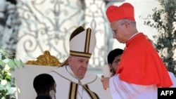 پوپ فرانسېس د ۲۰۲۳ز کال د سېپټېمبر پر ۳۰مه بيشپ رابرټ پرووسټ ته د کارډينال رتبه ورکړه.