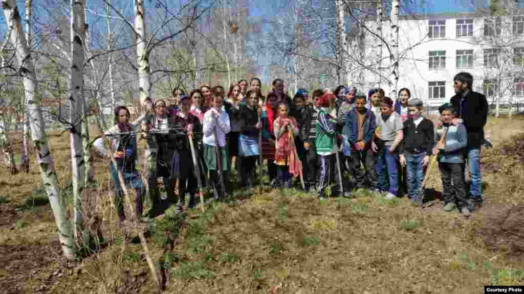 Школехь къайкхийначу субботнике гулбелла дешархой.